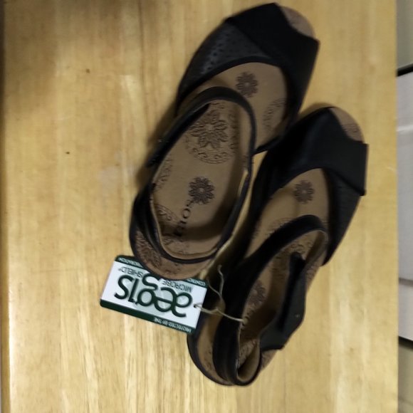 Taos Sandals for Women NWT, Black Leather - Picture 6 of 6